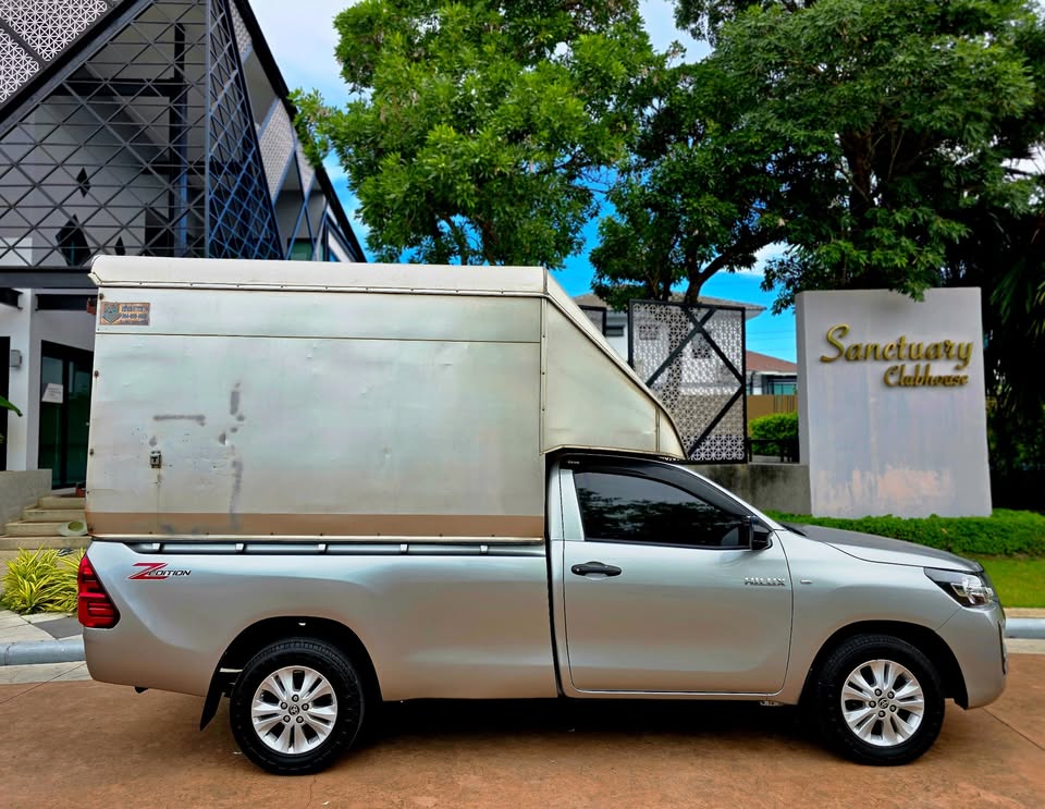 2020 Toyota Hilux Revo 2.4 J MT Single Cab view 2