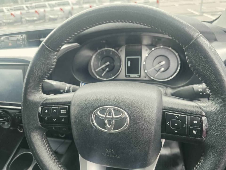 2020 Toyota Hilux Revo Smart Cab 2.4 Mid 2WD AT view 4