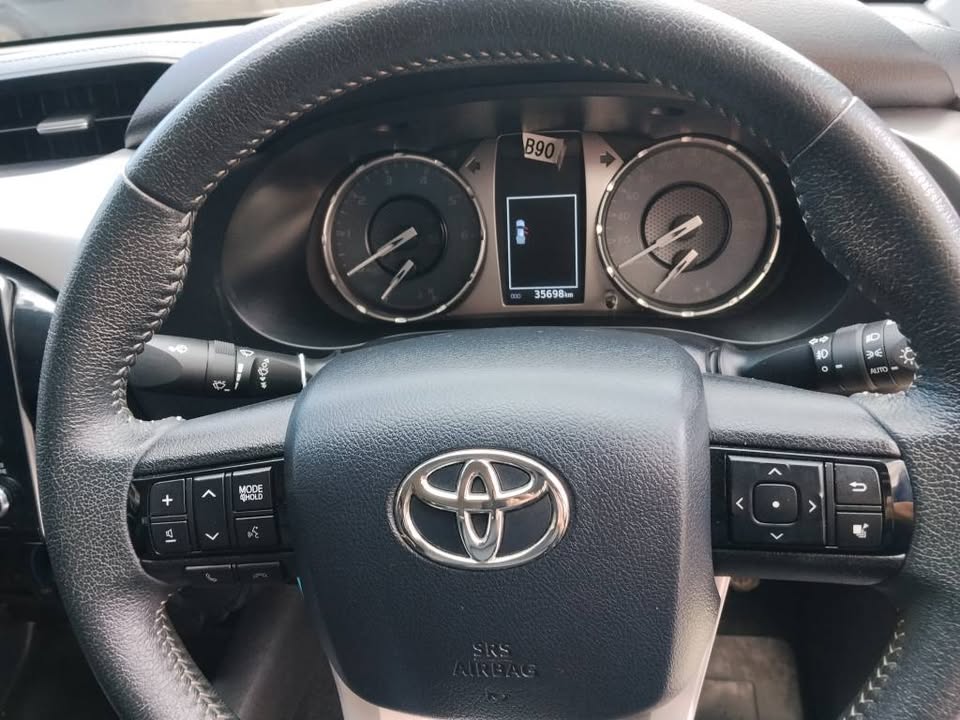 2020 Toyota Hilux Revo Mid MT Double Cab view 3