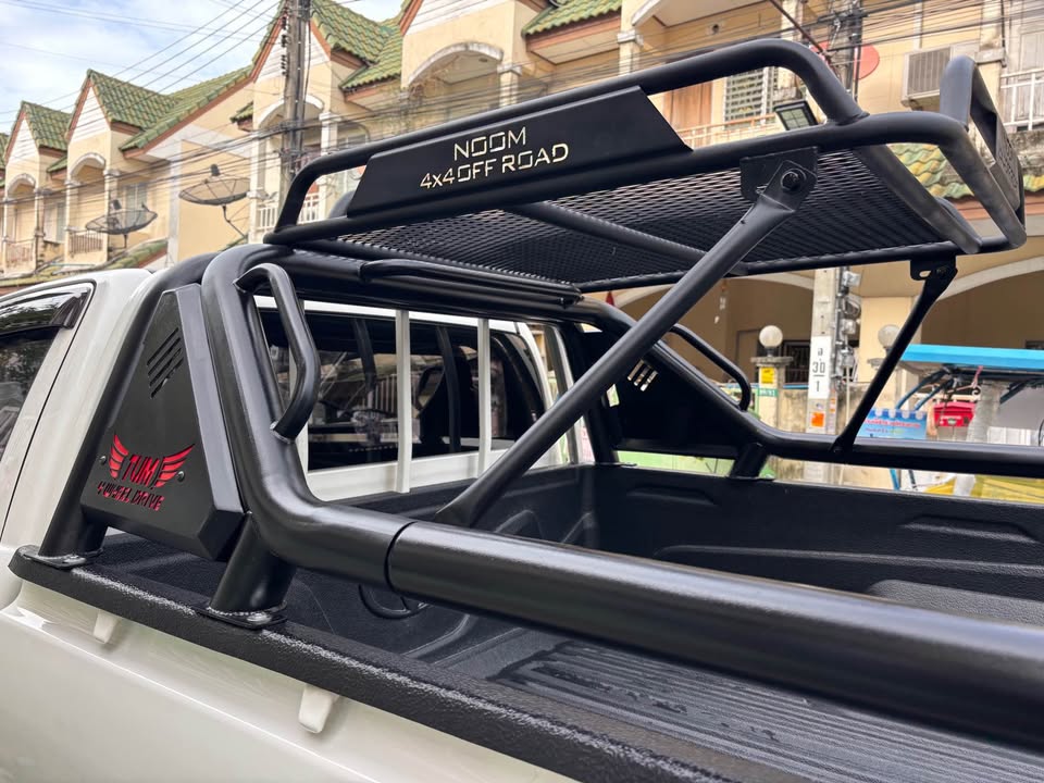 2020 Toyota Hilux Revo 2.8 4WD MT Single Cab view 3