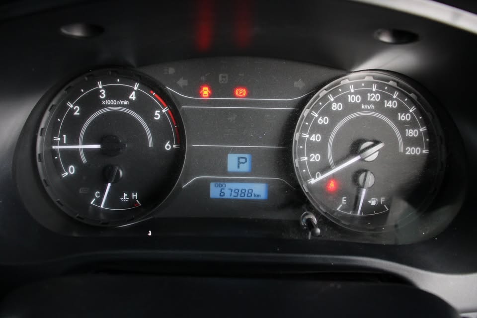 2021 Toyota Hilux Revo 2.4 Entry Single Cab Automatic view 6