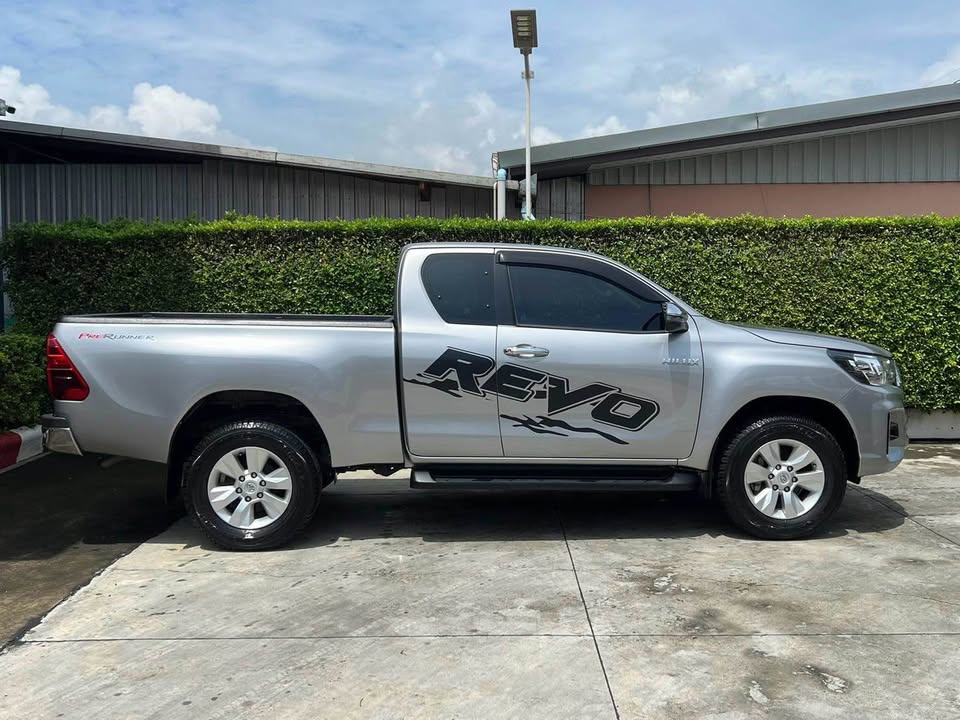 2020 Toyota อื่นๆ view 4