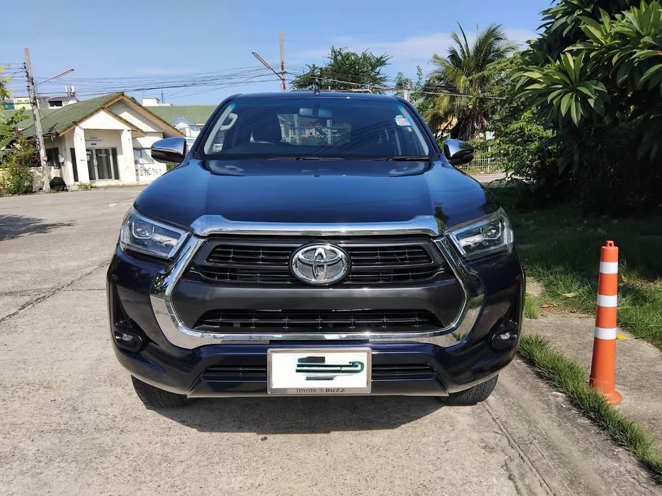 2024 Toyota revo prerunner view 3