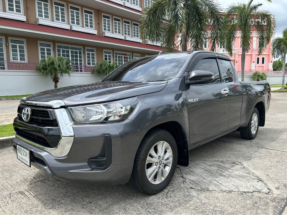 2021 Toyota revo2.4รถสวยขับดีมีเล่มไมล์น้อย view 3